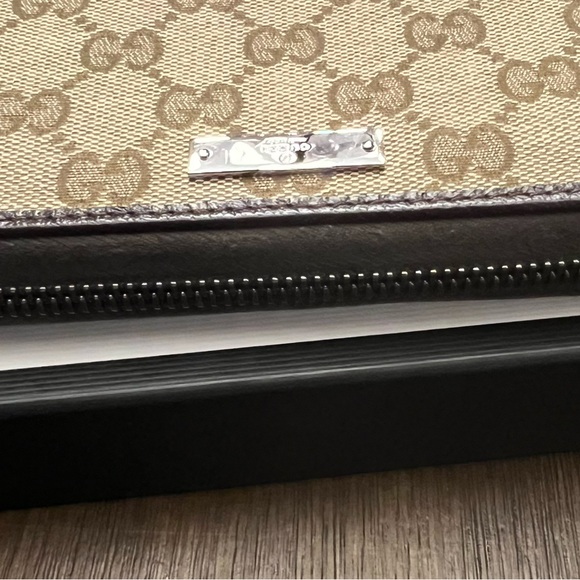 Authentic GG Gucci long zipper wallet with box and dusty! - Picture 7 of 12